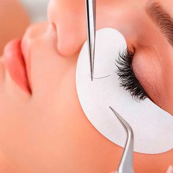 Evaluación de Cejas y Pestañas Gratis - Imagen 4